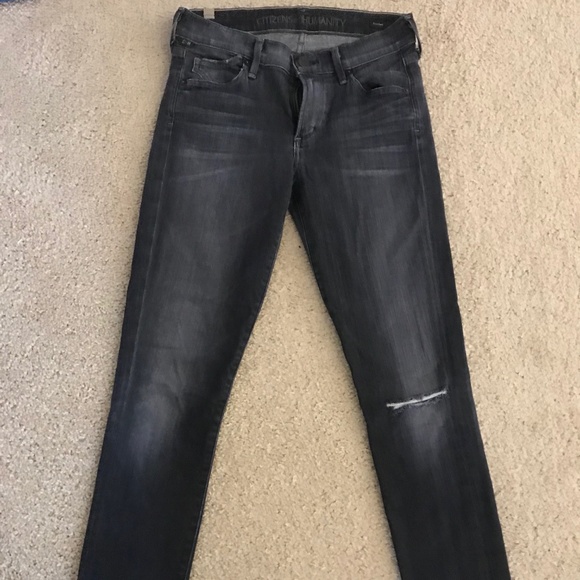 Four Pairs of Jeans: Citizens of Humanity, AG, etc - Picture 4 of 16